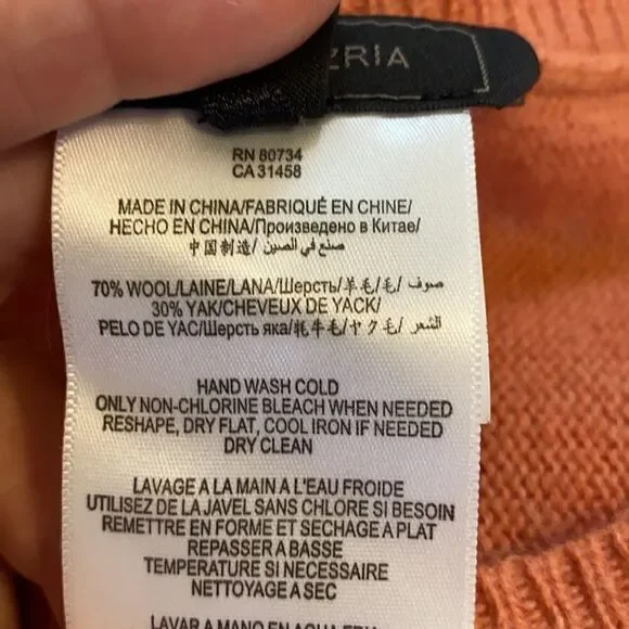 BCBGMAXAZRIA Wool Oversized high-lo Sweater NWOT - Picture 6 of 7